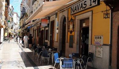 Navas 14