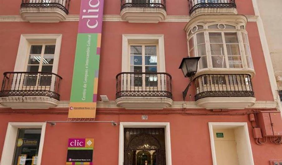 Clic International House