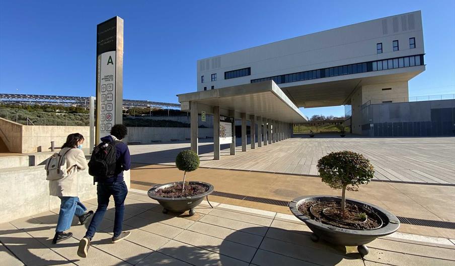 Universidad de Jaén - Campus Científico Tecnológico de Linares