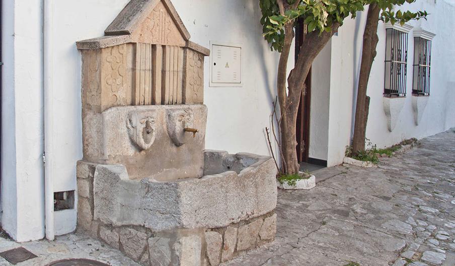 Fuente de la Puentezuela