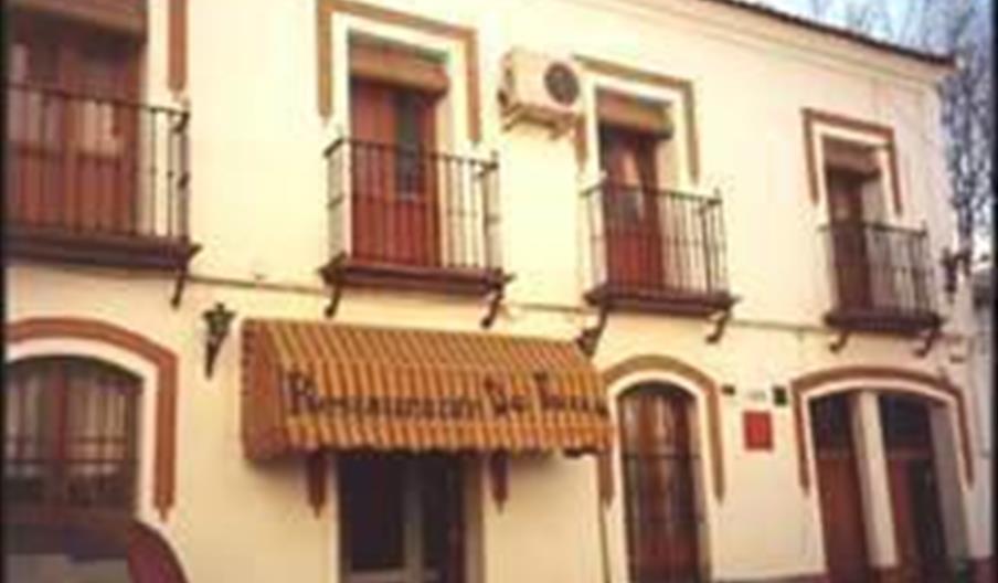 De Tena