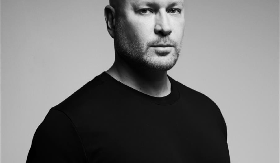 Concierto Marco Carola y Paco Osuna en Icónica Santalucía Sevilla Fest