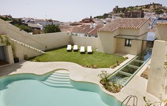 Hotel Restaurante Galería Essentia