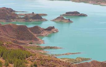 Apartamentos Cabañas Negratín