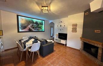 ALOJAMIENTO LAS ENCINAS