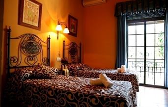 Hostal Dalis