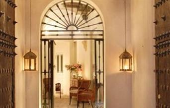 Hotel Corral del Rey